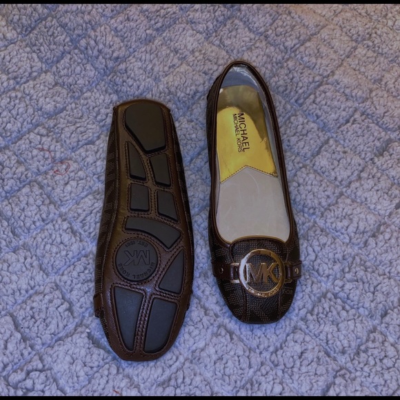 MK Flats sz 5 1/2 Brown - Picture 2 of 2